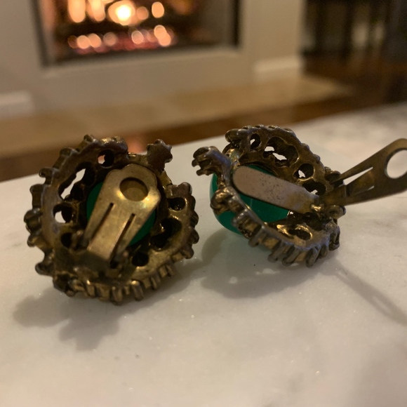 Iridescent Chrysoprase(?) Green Earrings Clipon - Picture 4 of 4